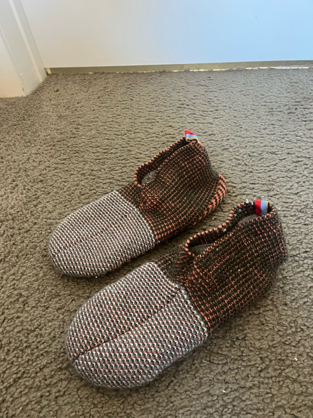 Bombas Gripper Slippers (size L)